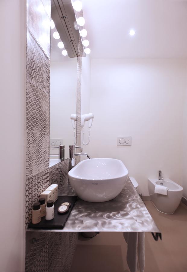 Trevi Contemporary Suite Rom Eksteriør billede